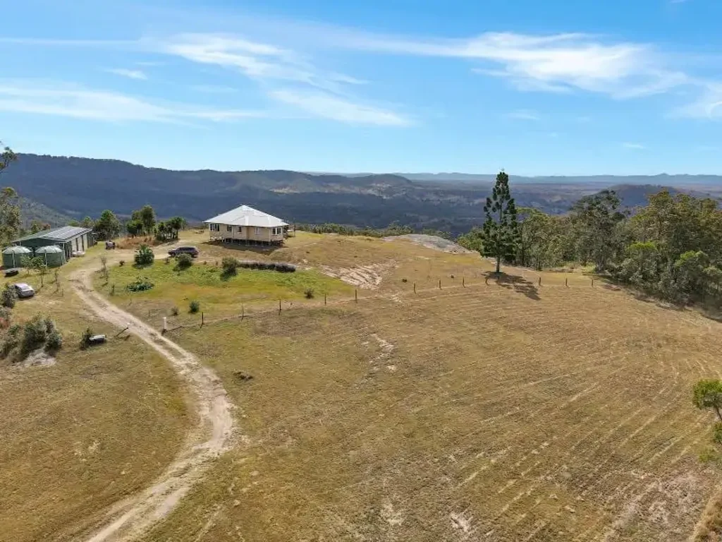 132 Dahl Road, Crows Nest, QLD 4355