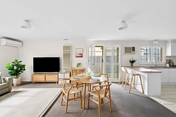 2/117 Church Street, Grovedale