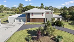 27 Golf Links Drive, Kirwan