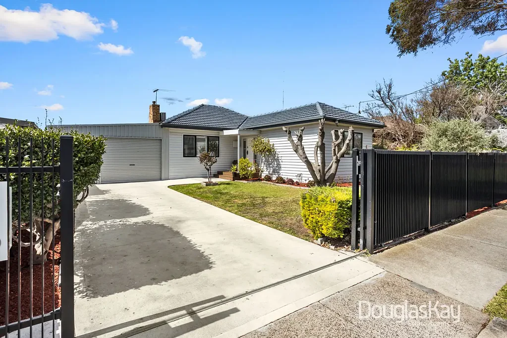 6 Nottingham Street, Sunshine North, VIC 3020