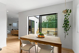 261B Glenfield Road, Hillcrest, North Shore City