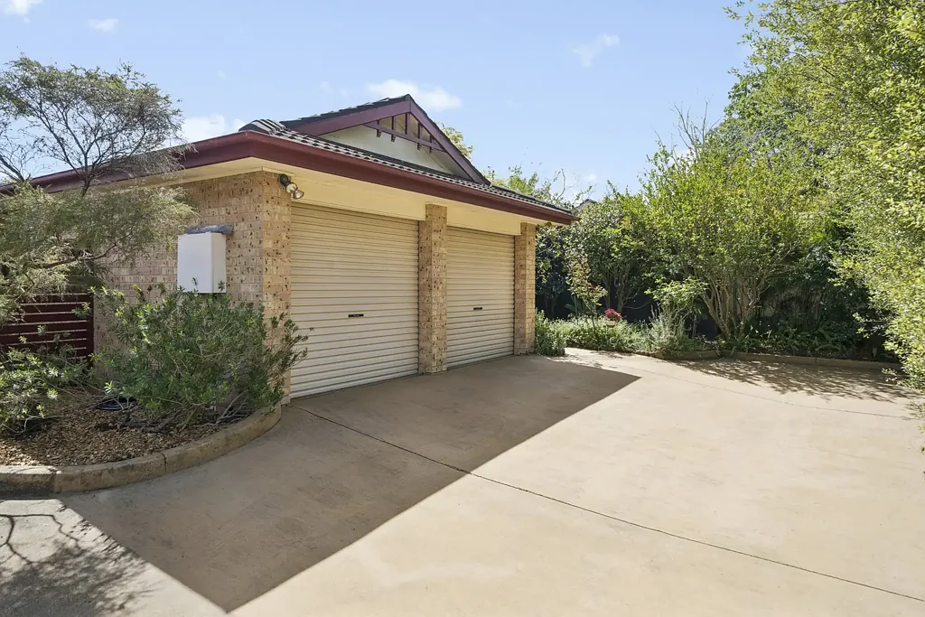 Hornsby 3ਬੈੱਡਰੂਮ Single level home, in a private setting