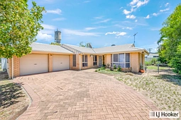 20 Acacia Street, Moore Park Beach