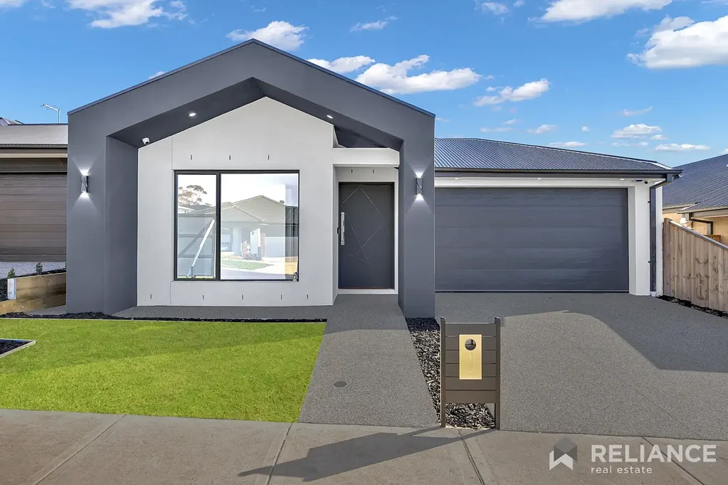 45 Speckle Circuit, Sunbury, VIC 3429