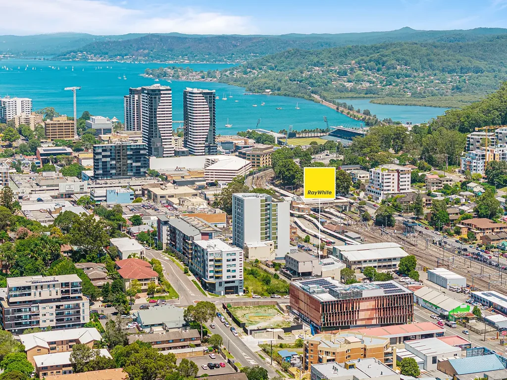 1/293-295 Mann Street, Gosford, NSW 2250