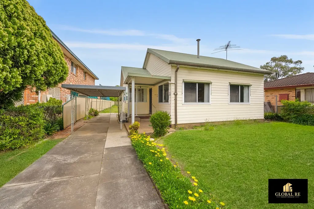 10 Lansdowne Road, Canley Vale, NSW 2166