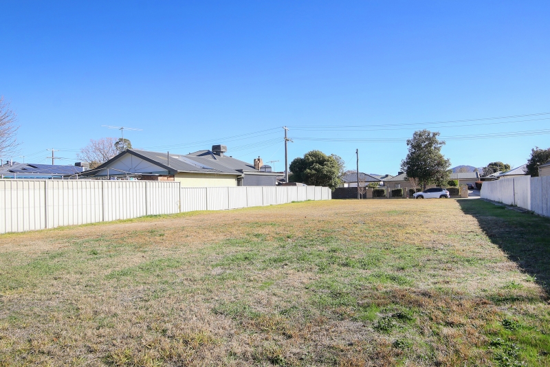 70 MITCHELL ST, WODONGA VIC 3690, 0 habitaciones, 0 baños, Section