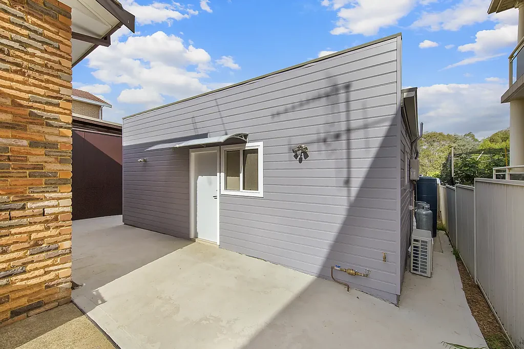 Modern & Low-Maintenance Living in a Prime Bossley Park Location