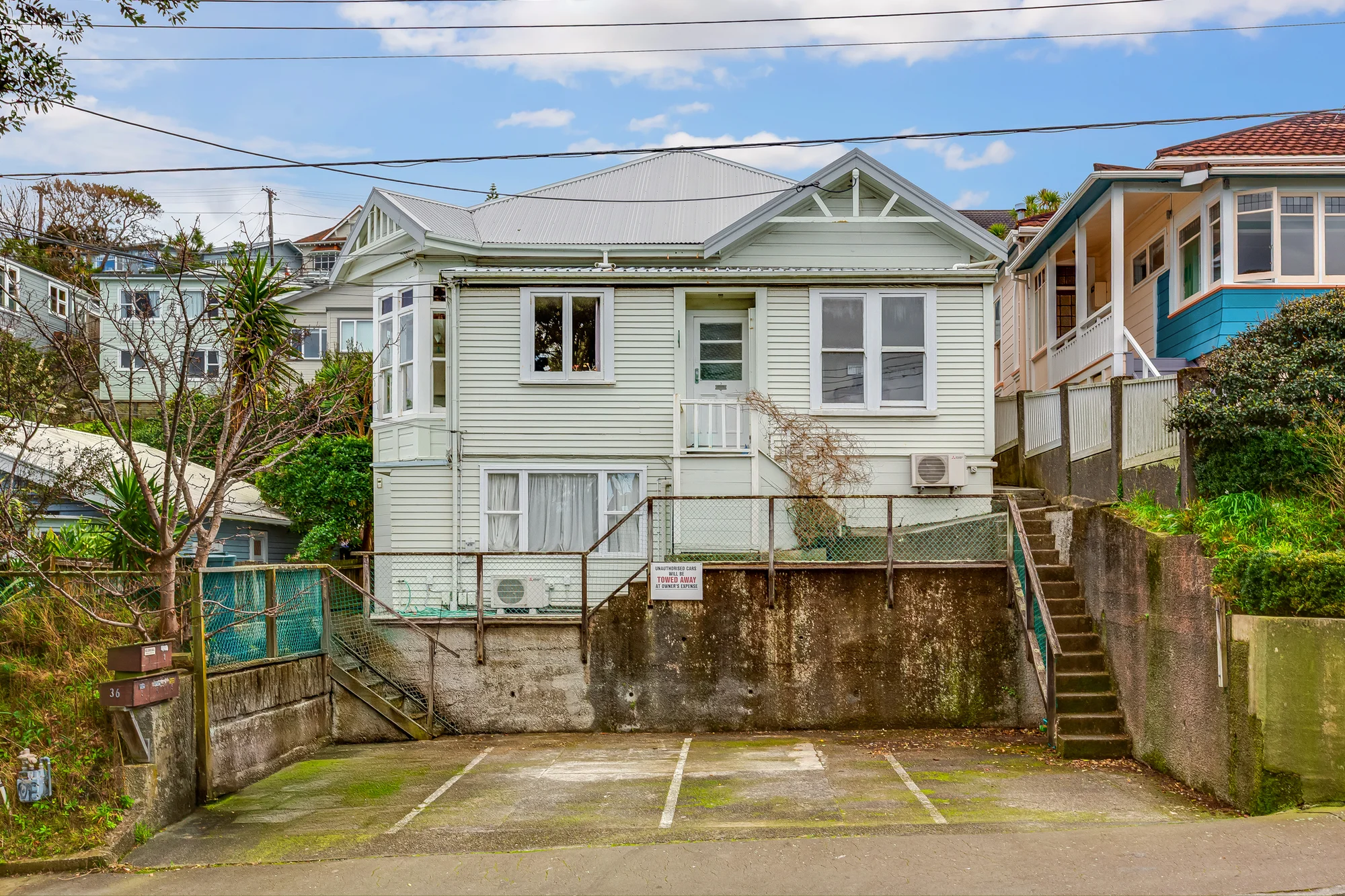 Hataitai 6غرفة نوم Proven Income, Prime Location, Outstanding Potential