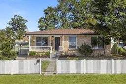 10 FROMHOLZ CRES, Avondale