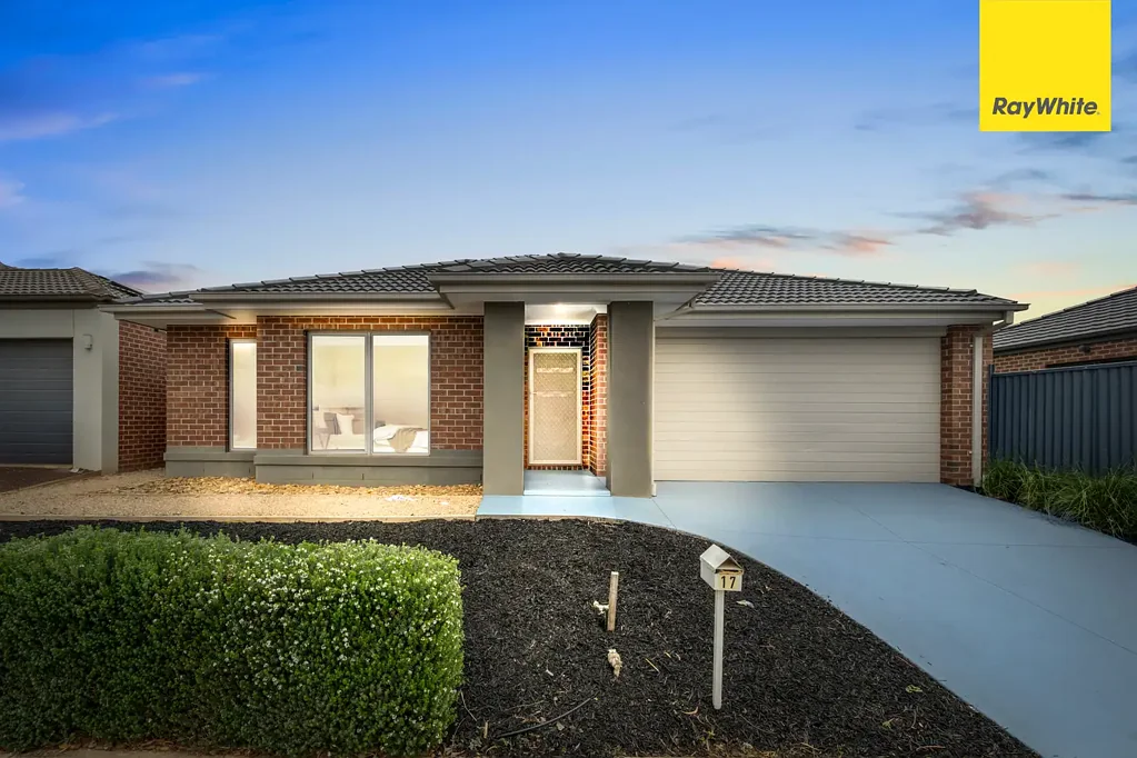 17 Pinnibar Way, Weir Views, VIC 3338