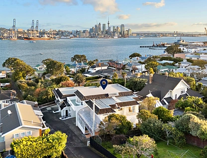 1/47 Clarence Street, Devonport, North Shore City, 5 ਕਮਰੇ, 3 ਬਾਥਰੂਮ, House