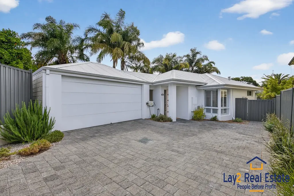 Bedford 3બેડરૂમ Practically New, Perfectly Positioned / Bedford Living at Its Best