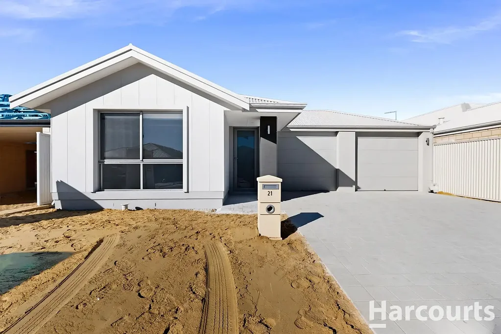 BRAND NEW - LOW MAINTENANCE LIVING!