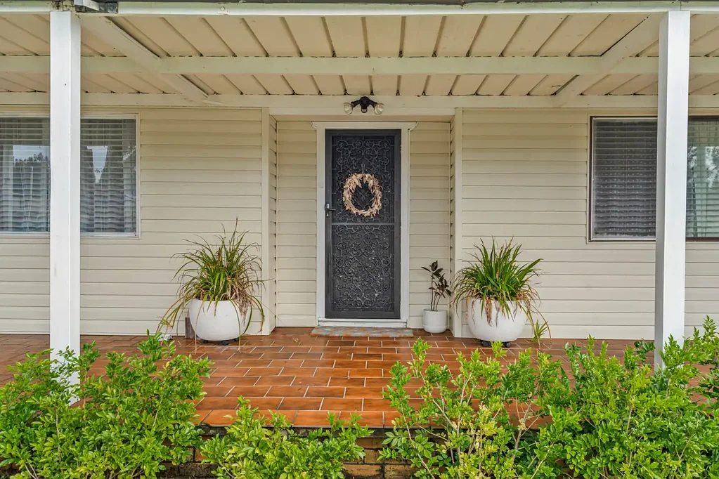 Coastal Convenience Meets Family Living