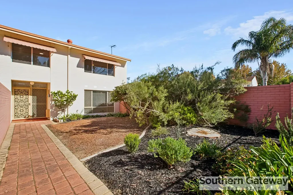 Orelia 3房  COMFORTABLE LIVING WITH NATURE AT YOUR BACK DOOR