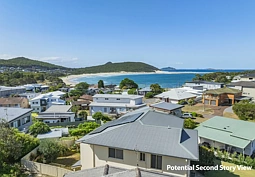 34 Pacific Drive, Fingal Bay