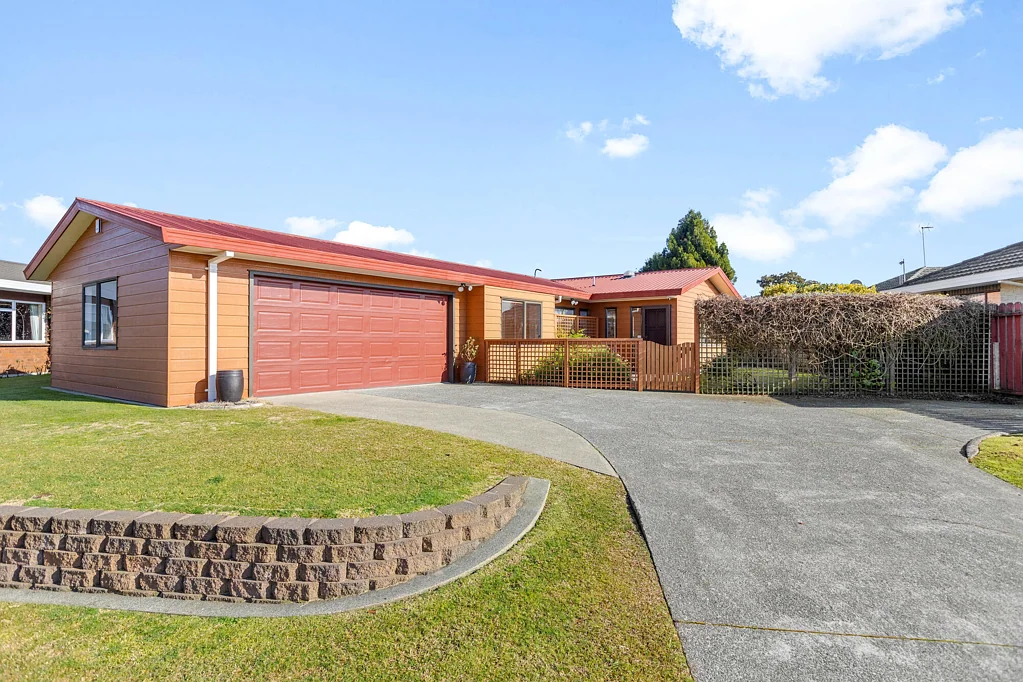 Matamata 3房  Sunny elevated family living