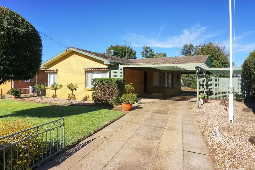 14 Brown Street, West Wyalong, NSW 2671