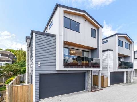 Epsom 4部屋 Brand New Home in the Heart of Epsom