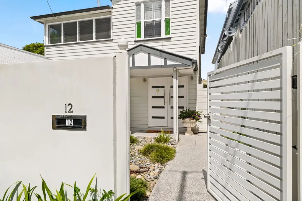 Auchenflower 5ห้องนอน Spacious family home in a private inner-city pocket