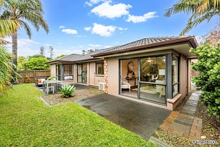 22 Corrofin Drive, East Tamaki, Manukau City