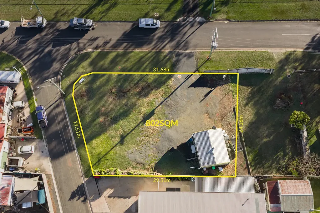 North Toowoomba DA已批 803㎡双临街 稀有低影响工业 地块全接通 享CBD便捷 视野开阔 Prime City-Fringe Development Site with DA Approval