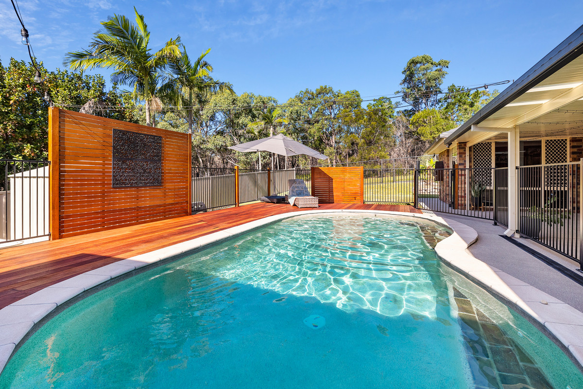 92 HANOVER DR, ALEXANDRA HILLS QLD 4161, 0 chambres, 0 salles de bain, House