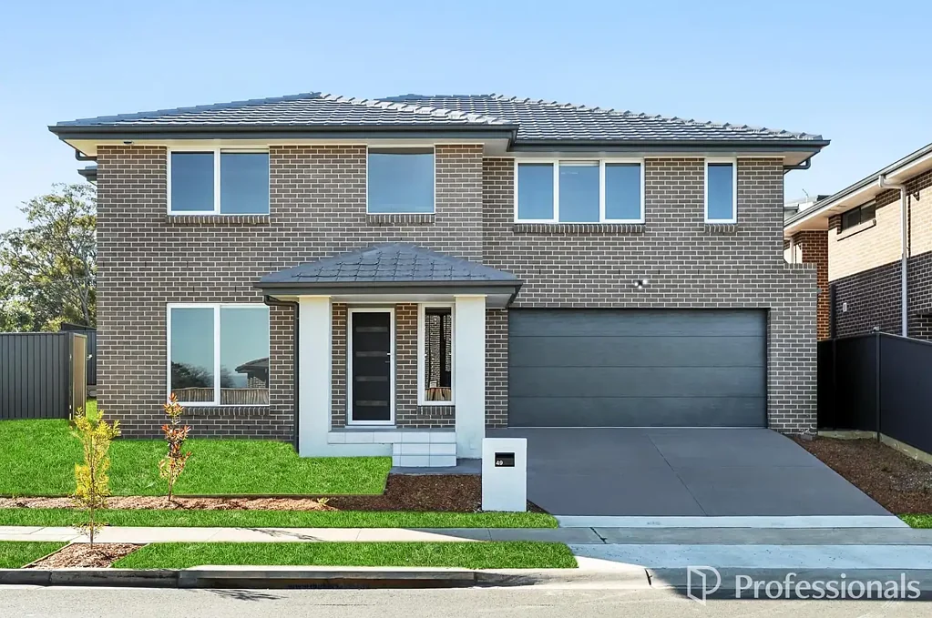 Brand New 4 Bedroom Family Home