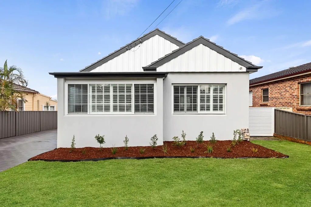 Mortdale 3Habitaciones Beautifully Appointed, Single Level Family Home