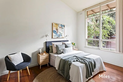 Kwarto - 10 WILLOWBANK GR, IVANHOE VIC 3079
