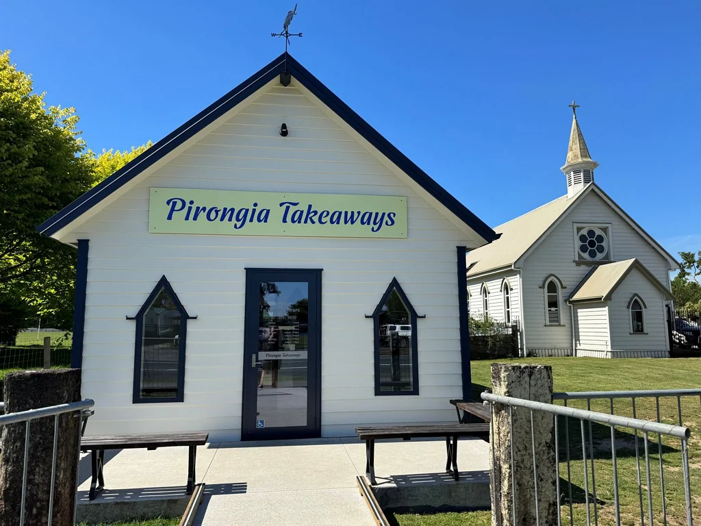 Pirongia LIVE AND WORK OPPORTUNITY
