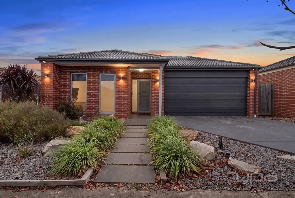 Brookfield 4બેડરૂમ SPACIOUS FAMILY LIVING IN A SOUGHT-AFTER BROOKFIELD LOCATION