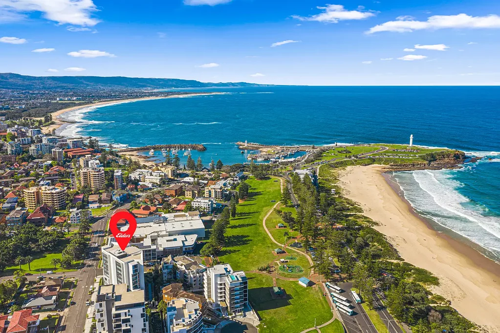 Wollongong 3 Bedroom Harbour Square Living