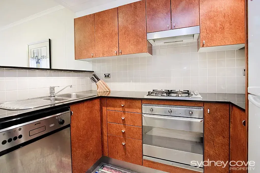 CENTRAL CITY STUDIO | Unfurnished