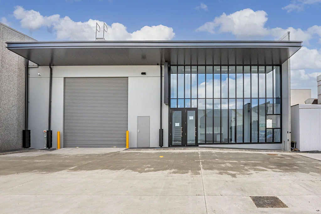 Wairau Valley High Spec Industrial Unit in Wairau Valley
