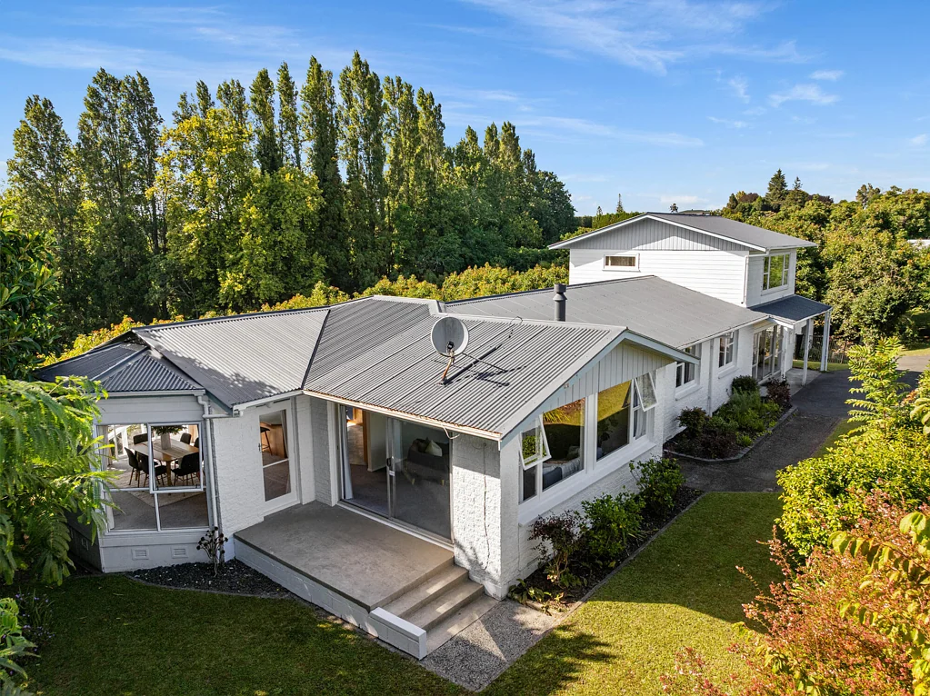 Escape to the Country Without Compromising Convenience