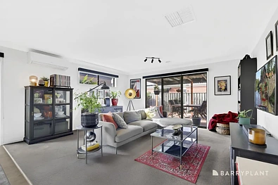 15 Hazlett Street, Doreen, VIC 3754, 3 slaapkamers, 2 badkamers, House