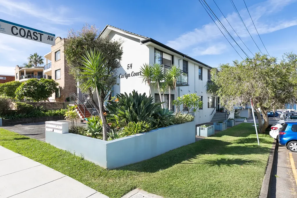 Cronulla 2 Bedroom Coastal Entertainer