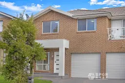 41 WARING CRES, Plumpton