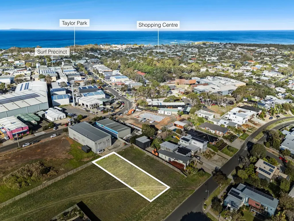 Torquay BUILD YOUR HOME IN A GREAT LOCATION!!