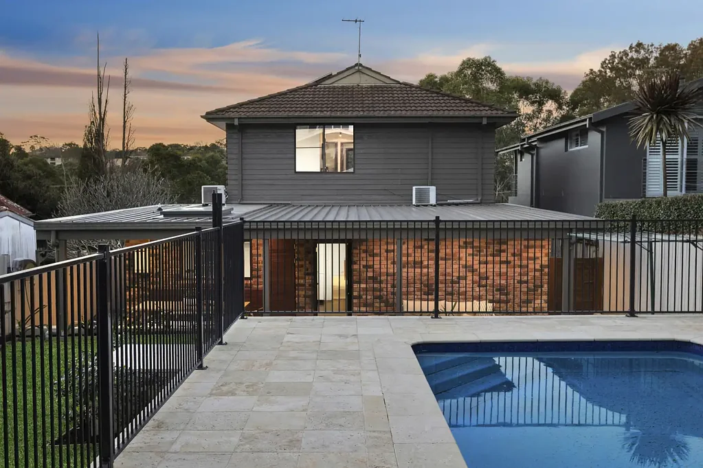 Naremburn 5ਬੈੱਡਰੂਮ North-facing family home in leafy parkside cul-de-sac