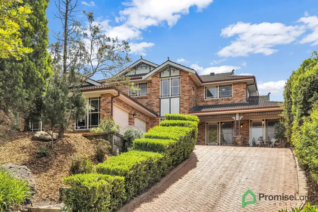 Castle Hill 5कमरा Charming Family Living in Prime School Catchment