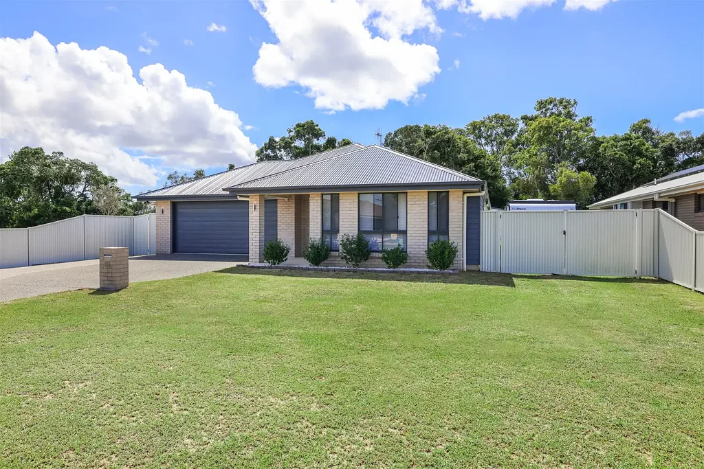 31 Avalon Street, Burnett Heads, QLD 4670