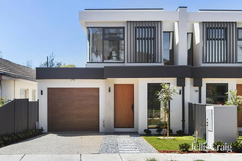Bentleigh East 4ห้องนอน Vogue living with inspirational flair in the Mckinnon School Zone