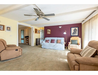 48 Kennedy Street, Howlong, NSW 2643, 5 ਕਮਰੇ, 3 ਬਾਥਰੂਮ, House