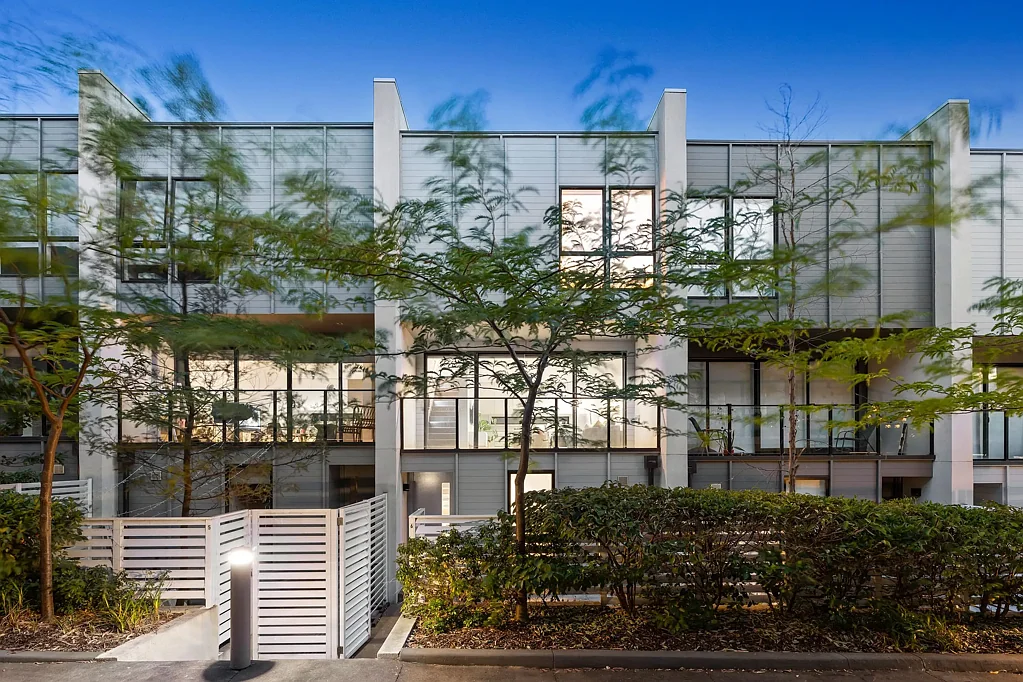 6 Yellow Box Lane, Burwood, VIC 3125