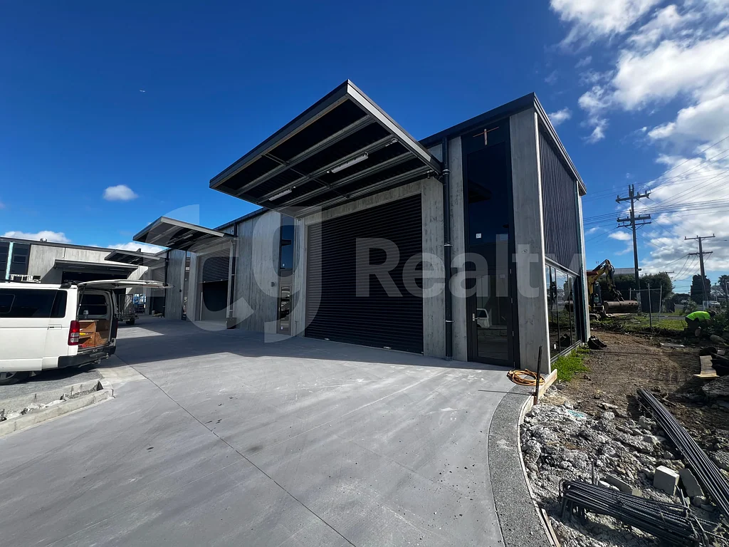 Te Atatu Peninsula Brand New Tilt Slab Units w/ Container drop