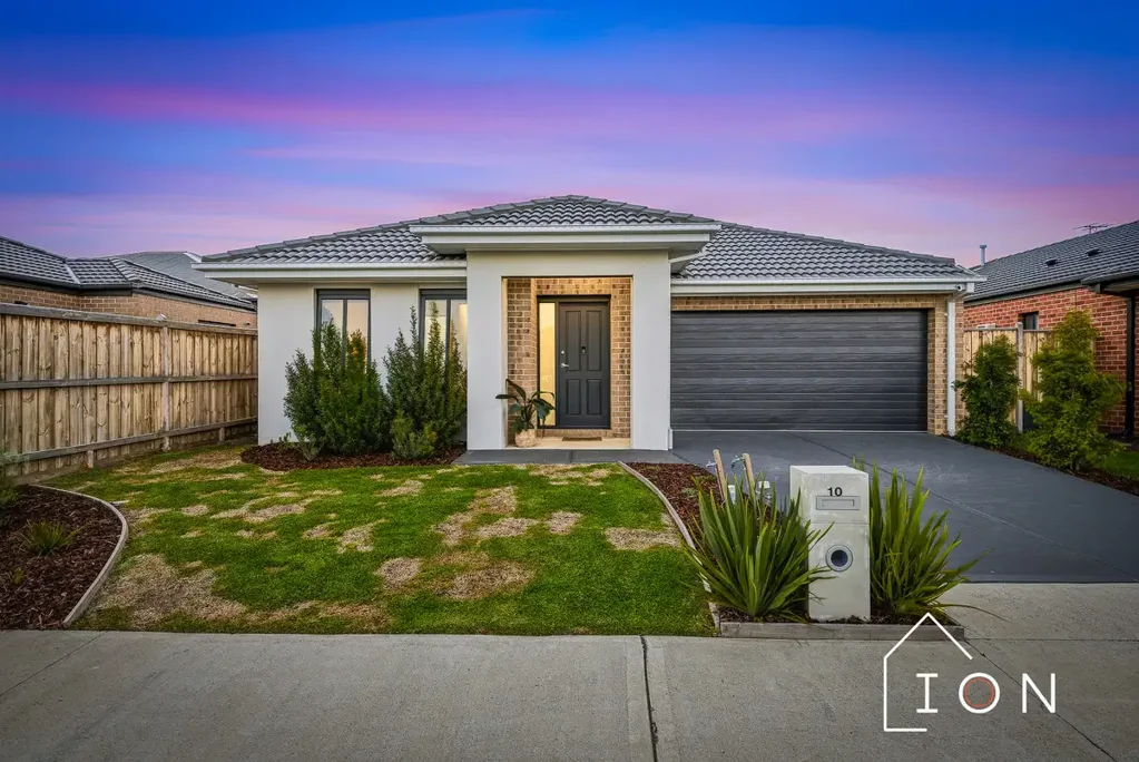 10 Giardino Street, Clyde, VIC 3978