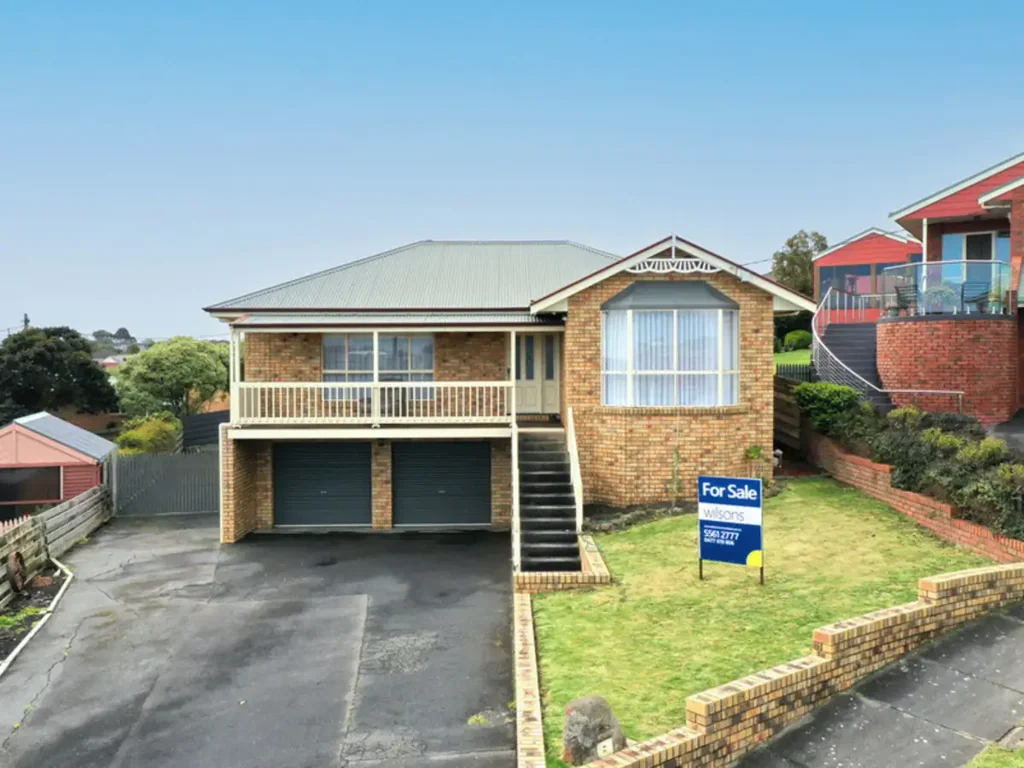 Warrnambool 3બેડરૂમ CHARMING HOME WITH IMPRESSIVE VIEWS